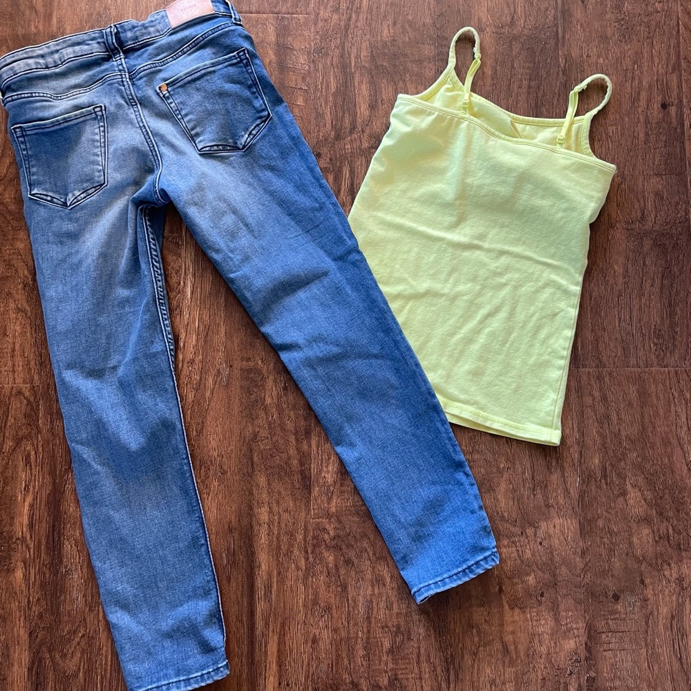 Bundle of tank top and jeans. - Picture 2 of 8